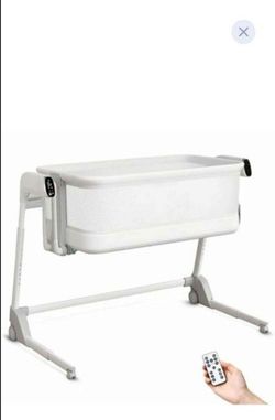 Smart Bassinett with Cry Detection  **NEW** MOVING SALE!!    