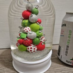 Snow globe 