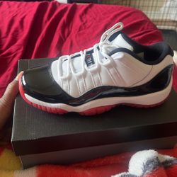 Air Jordan 11 Retro Low ( GS)  New 