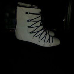 CUTE CUTE FREE PEOPLE LEATHER LACE UP BOOTS
