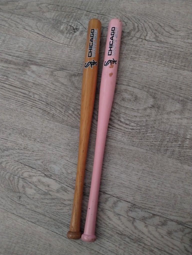 2 White Sox Mini Bats , Signed