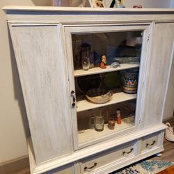 Antique China/curio Cabinet 