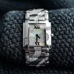 Patek Phillippe 24 ref: 4910/49G-001