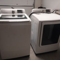 Almost New Washer And Dryer Set
