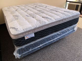 Queen Bamboo Plush Comfort Europillow Top 12inch Matres!!