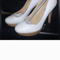 Guess Heels Size 7 New But Sum Light Peel From Sitting