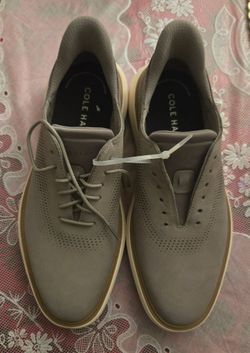 Men's cole Haan shoes very nice new