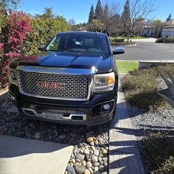 GMC DeNali 2014