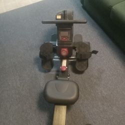 Pro Form Rowing Machhine