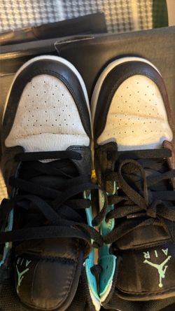 Air Jordan 1 Low Sneakers