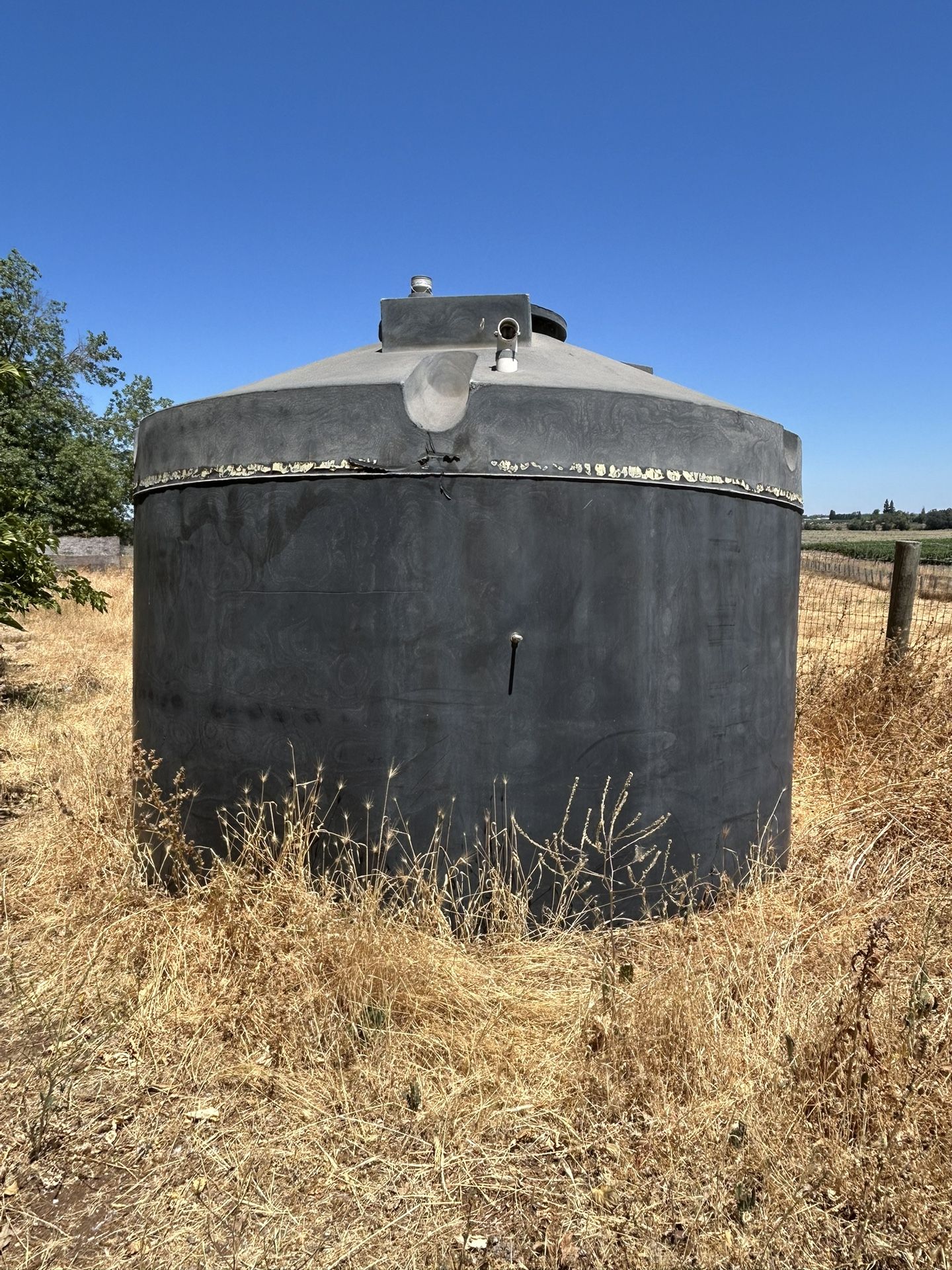 Water Holding Tank