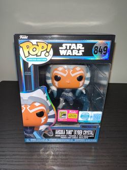 OFFICIAL SDCC STICKER LIMITED EDITION 9500 PIECE Ahsoka Tano Kyber Crystal Star Wars Funko Pop #849