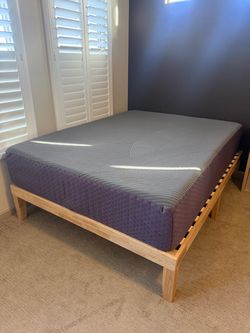 Purple Queen mattress + Bedframe