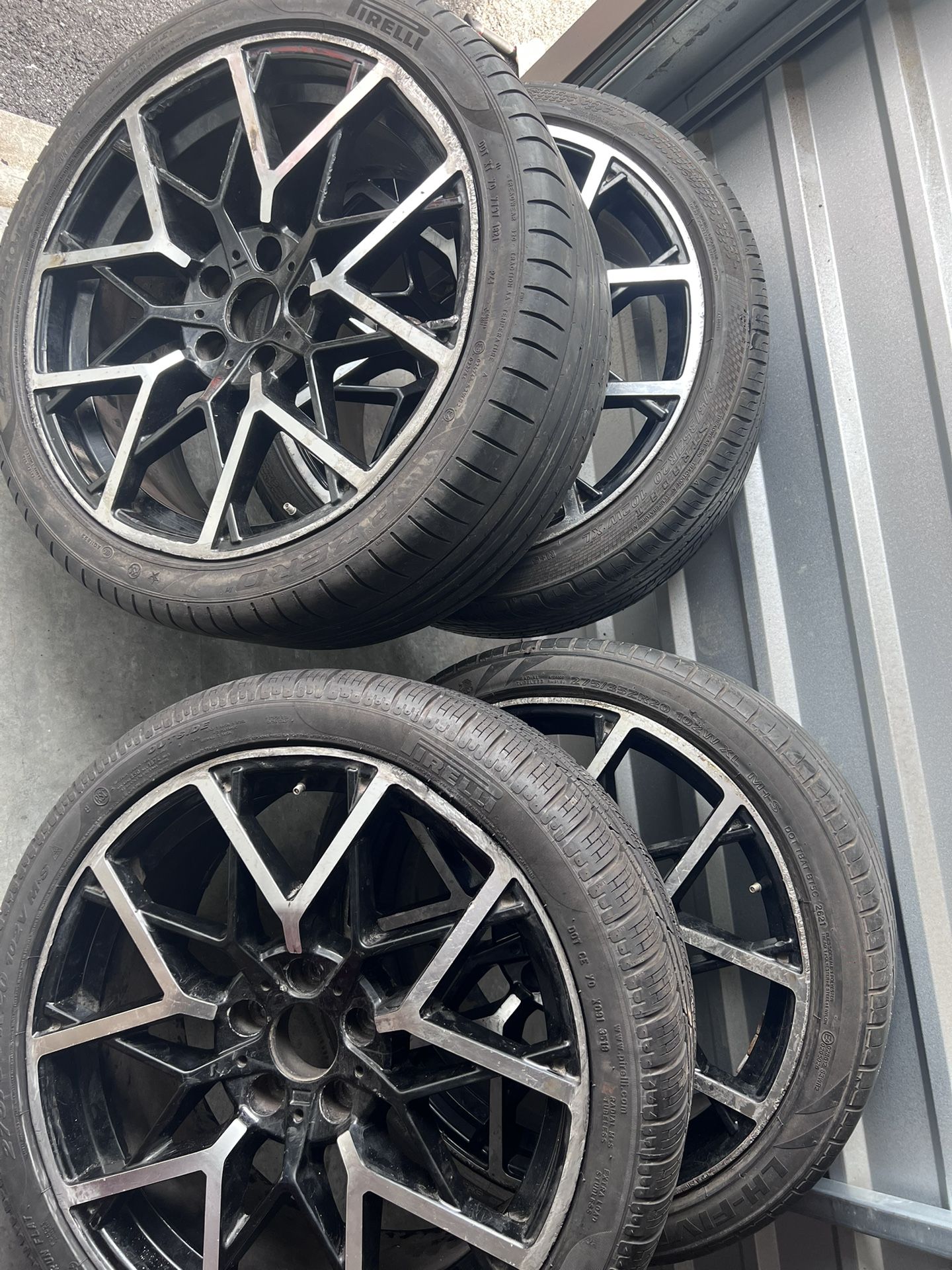 Loking For 19” To Trade They Don’t Fit My Car