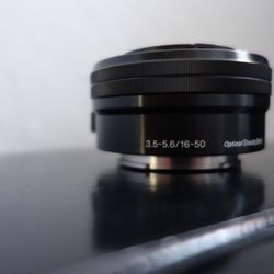 Sony SEL 16-50mm f/3.5-5.6 Zoom lens