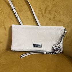 Purse Michael Kors Asking $35