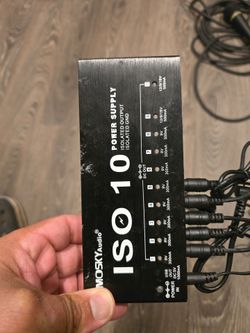 Power block for pedalboard in good conditions