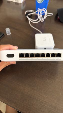 Ubiquiti UniFi Device Bridge Switch UDB SWITCH