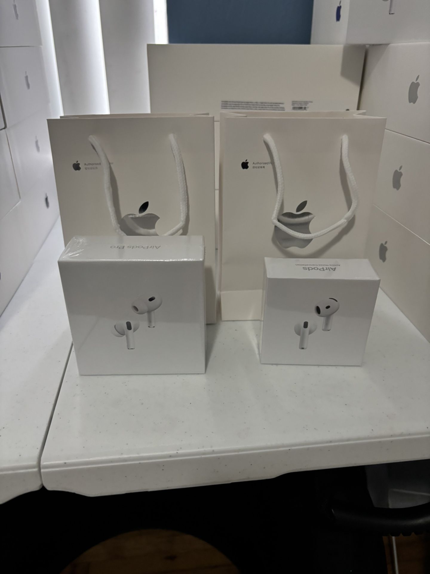 Apple AirPods