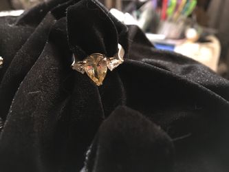 925 canary and white topaz ring