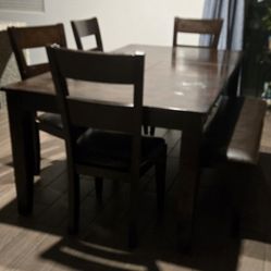 Dining table, 4 chairs, and bench