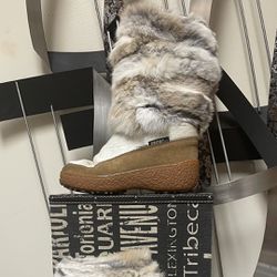 Oscar de La Renta Sport Rabbit Fur Boots Size 7 Very Nice 