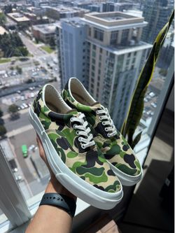 Bape Camo Yank Sta sneakers (size 8.5M)