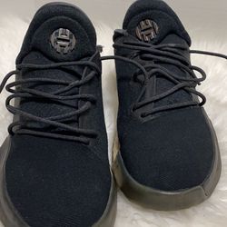 Adidas James Harden Basketball Shoes Volume 1 Black Boys Size 4.5 #600001