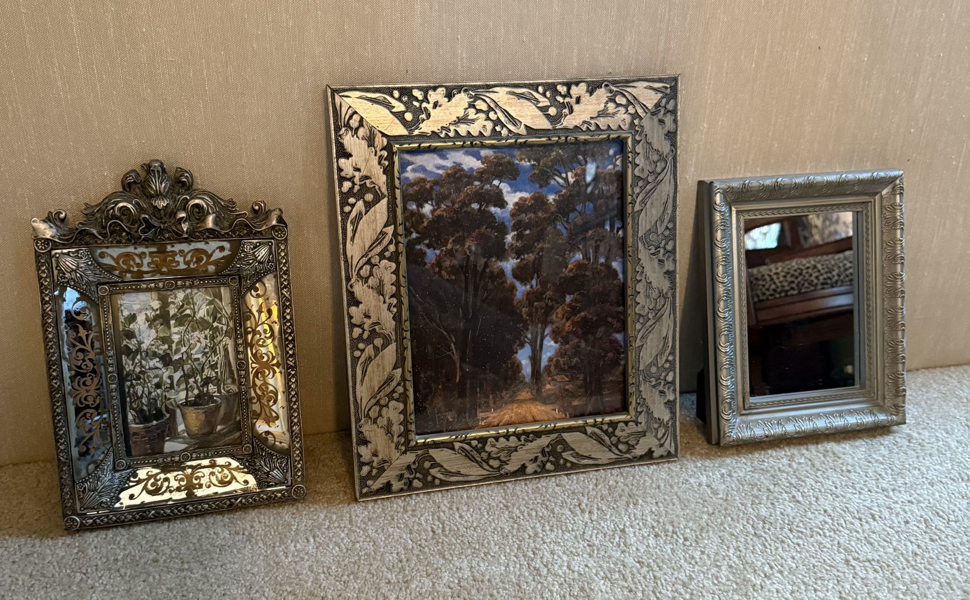 Gallery Wall Grouping