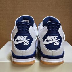 Nike SB x Jordan 4 Men’s Size 9