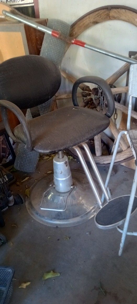 Barber Chair
