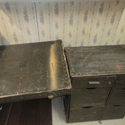 Vintage Military/army/ desk box / locker.