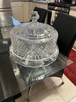 Crystal Glass Cake Stand with Dome Lid