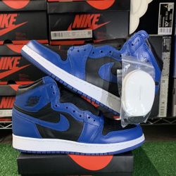 Jordan 1 Retro High OG “Dark Marina Blue”