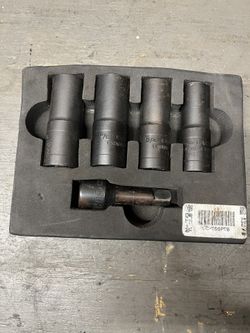 Matco 1/2 thin wall lug nut socket set