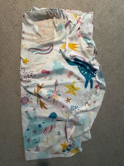 Kids bathroom curtain and rugs
