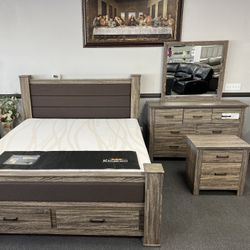 4PC King Bedroom Set 