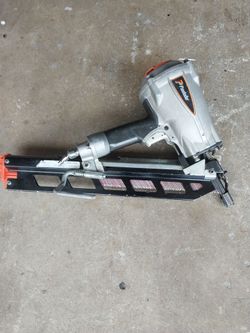Framing Paslode Gun ( Condition Good )