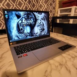 Acer Aspire 3 Laptop Fast 😃( 2022 ). Quad Core  AMD Ryzen 3 7000 series 8GB 256GB WD Black SSD! 