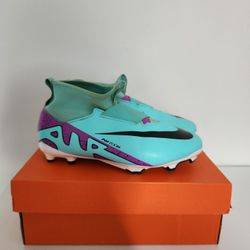 Nike Mercurial Soccer Cleats 5Y
