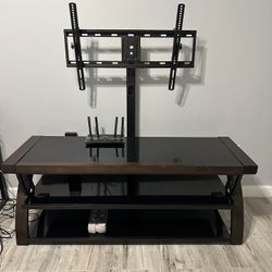 TV Stand / Entertainment Center