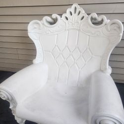 Queen Of Love Chair