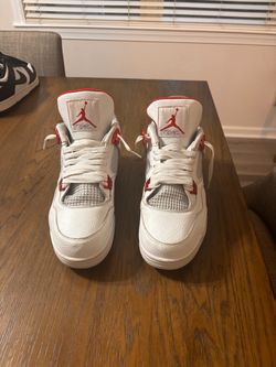 Air Jordan 4 Retro "Metallic Red" Size 11 men