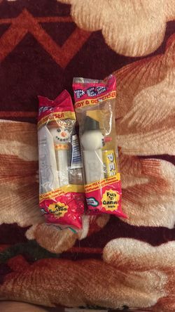 2 Two PEZ dispensers Snowman New in Package