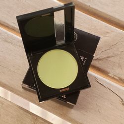 NIB MAKE UP FOR EVER LIME GREEN EYESHADOW 149 RARE DISCONTINUED 