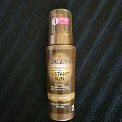Jergens Narural Glow Instant Sun Light Bronze Tanning Mousse