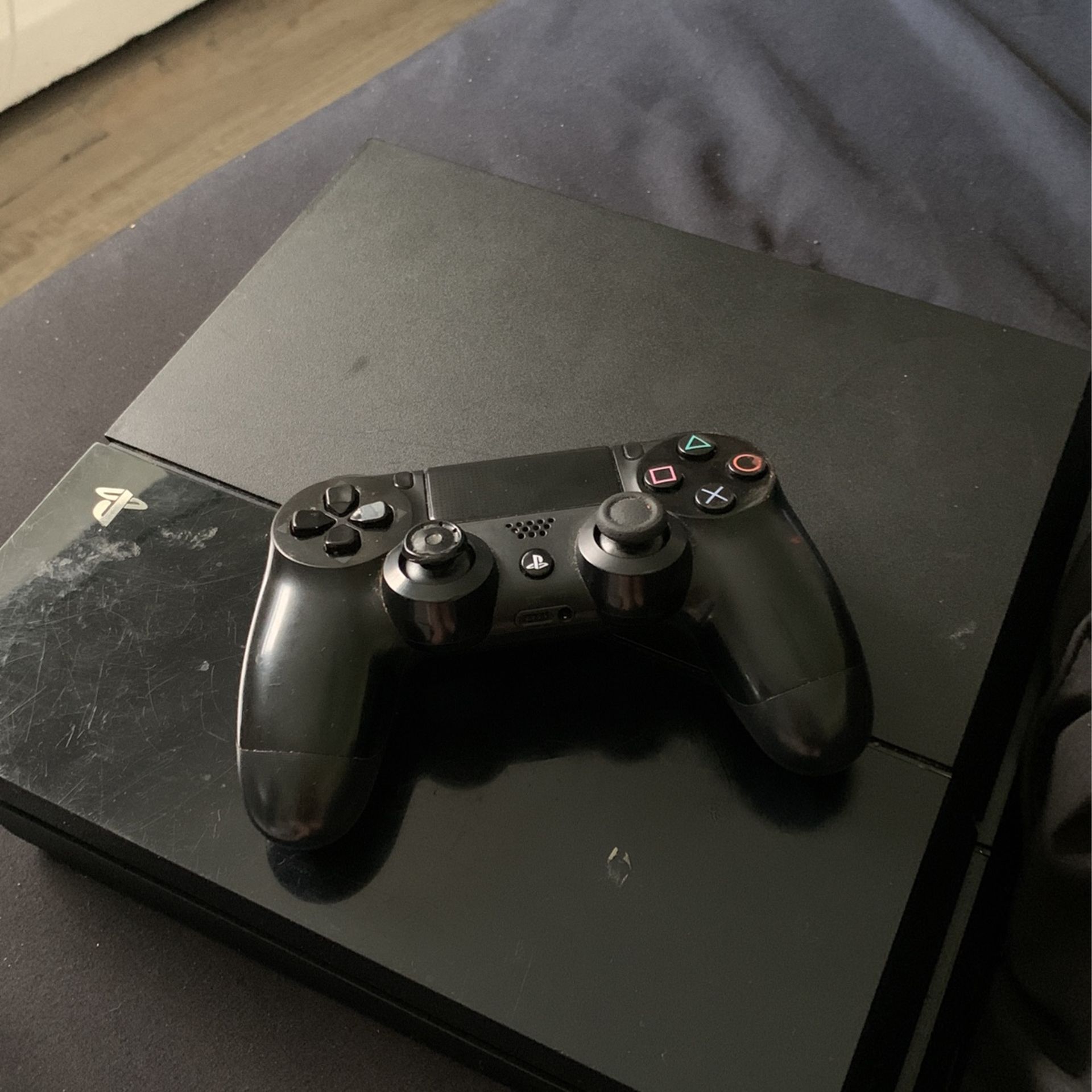 PS4