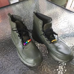 Nike Boots 