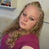 Lizz R