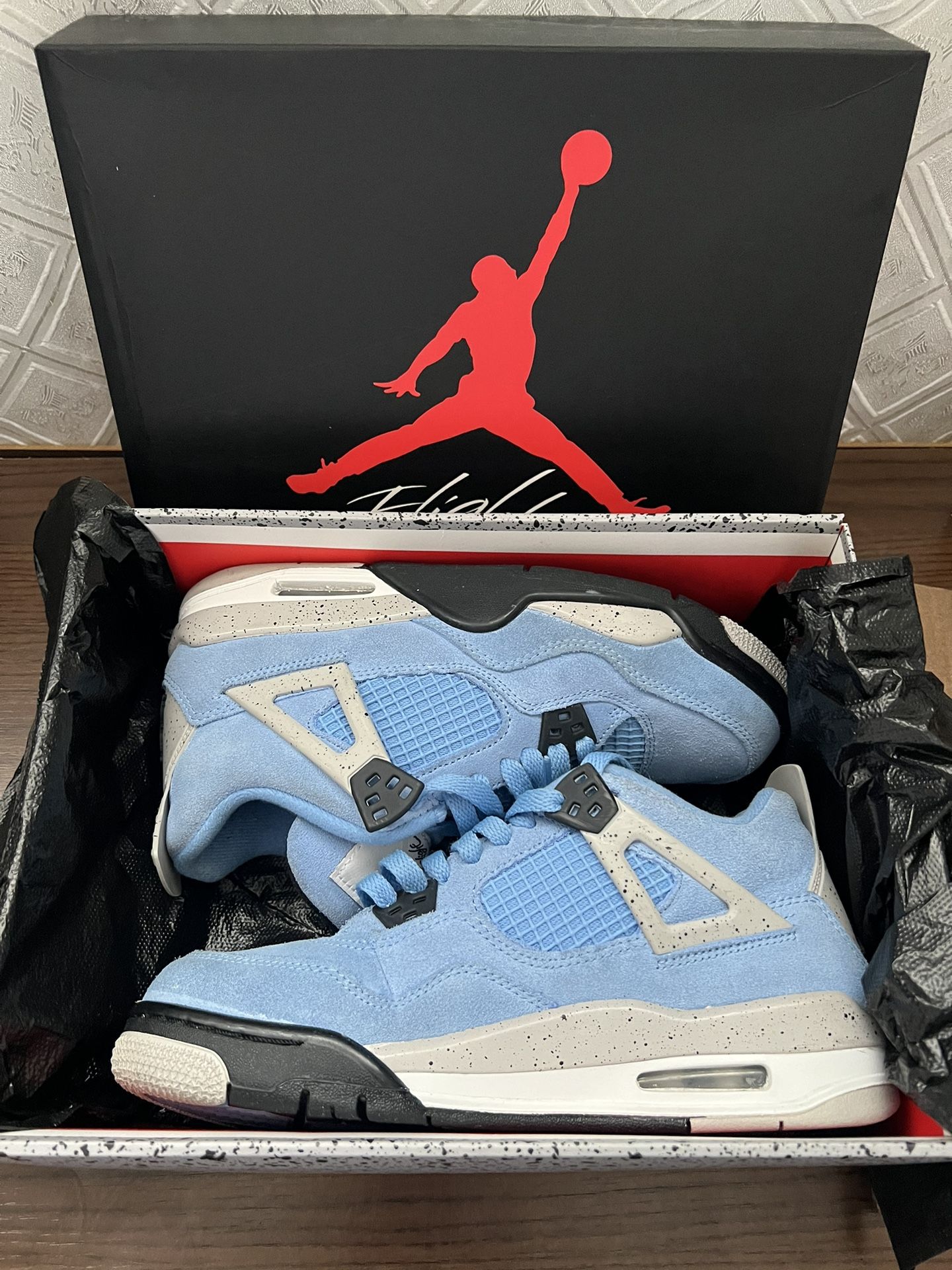Air Jordan 4 Retro (Gs) University Blue Size 7y